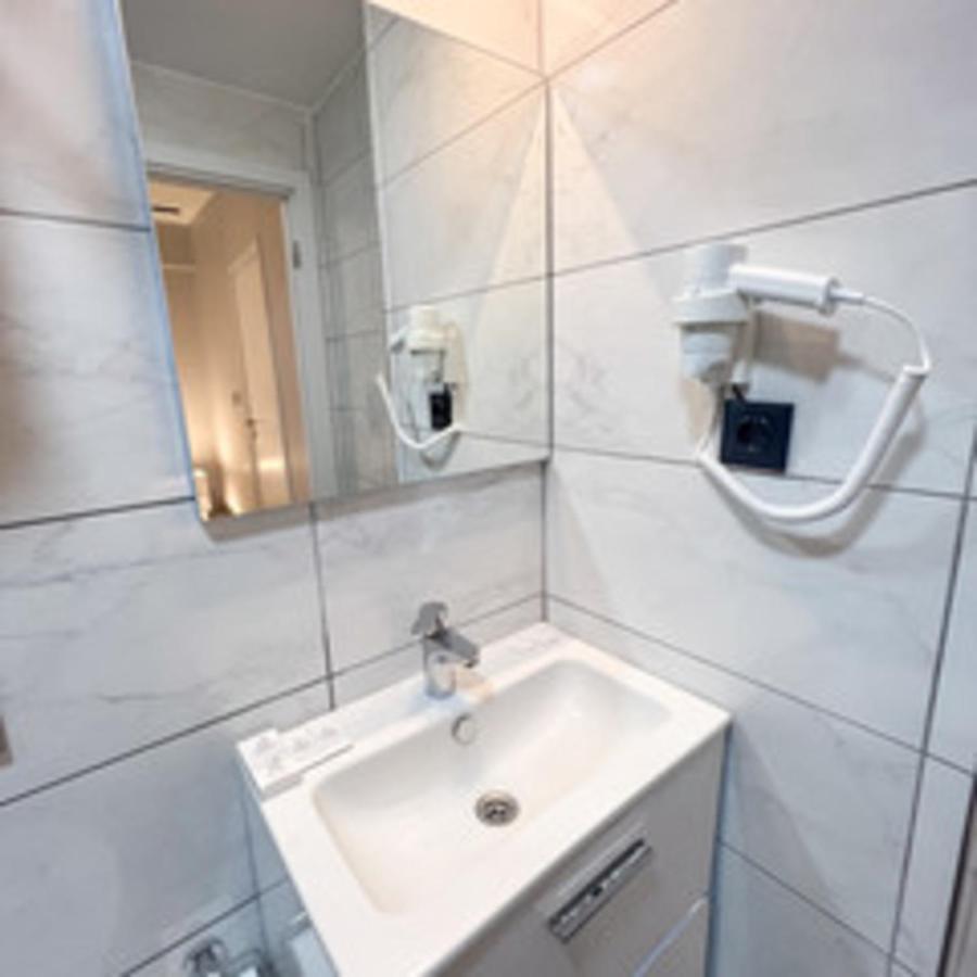 Galata Inn Hotel Istanbul Exterior photo